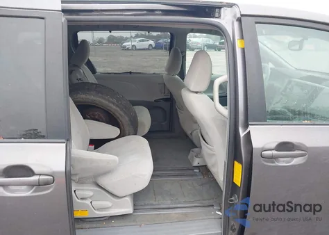 2011 Toyota Sienna Le V6 from USA, damaged, VIN 5TDKK3DC9BS162721